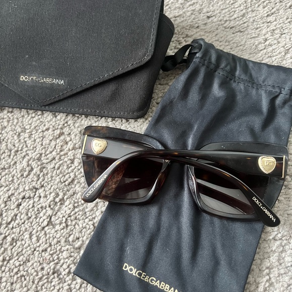 Women’s Dolce & Gabbana cat eye sunglasses main image 6